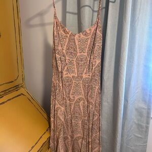 Old Navy Pink Paisley Maxi Dress